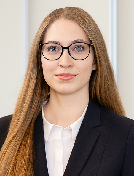 Dr. Karina Alexandra Steger