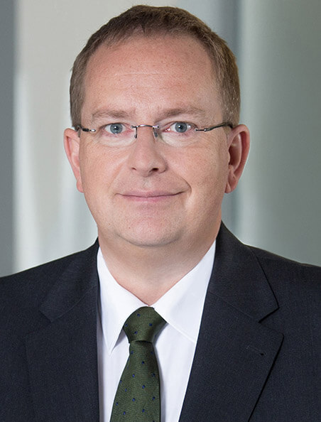 Dr Simon Preisenberger